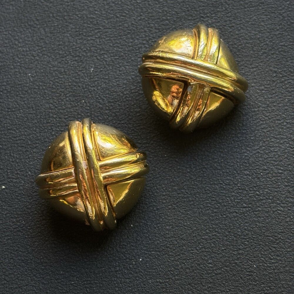 Vintage Ciner Gold Tone Button Dome Clip On Earrings Signed 1” Textured Classic